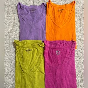 V-Neck Plain Tees Size Medium